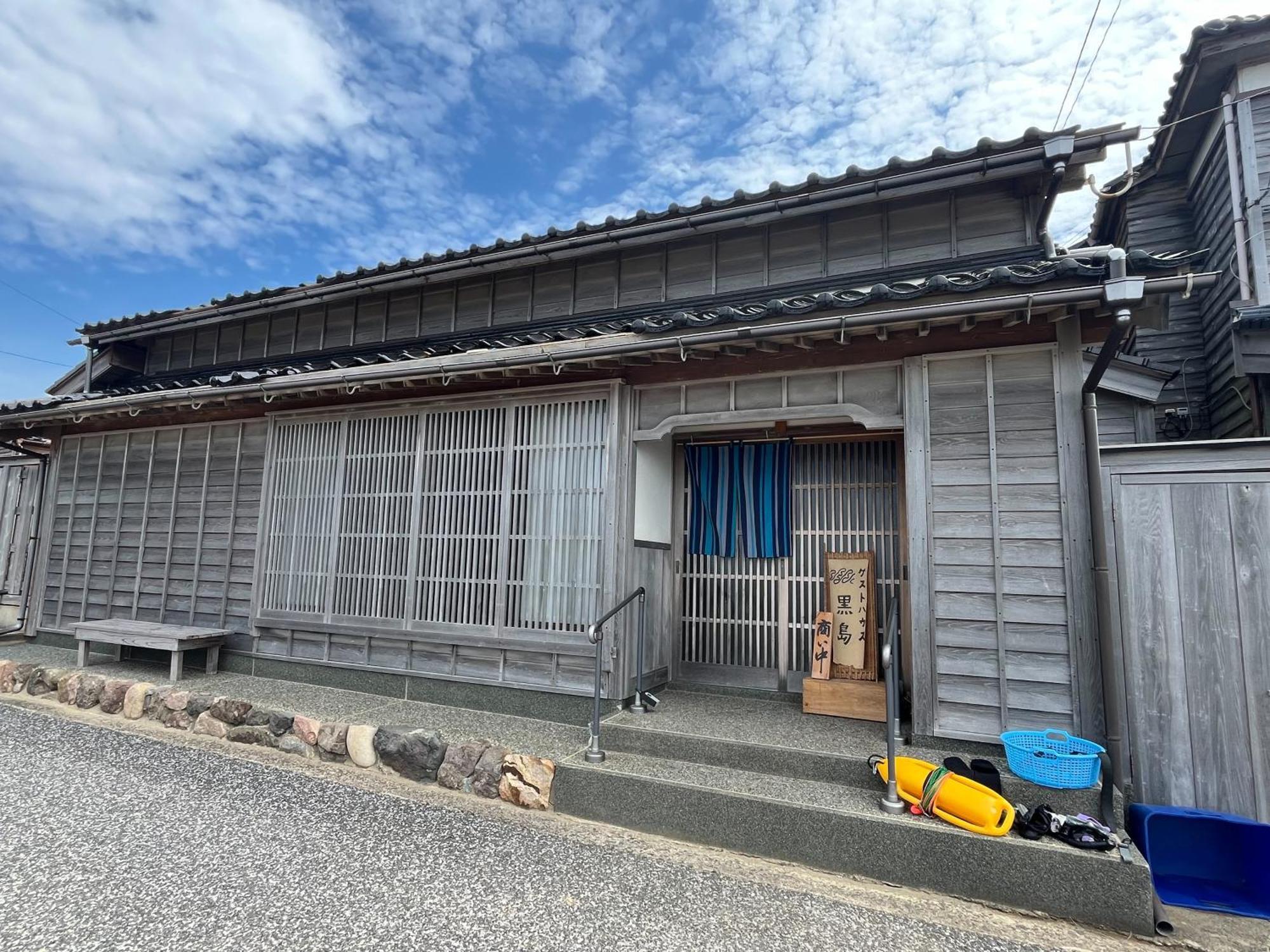 ゲストハウス黒島 Anamizu Ngoại thất bức ảnh